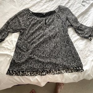 Tribal leopard print blouse. US L